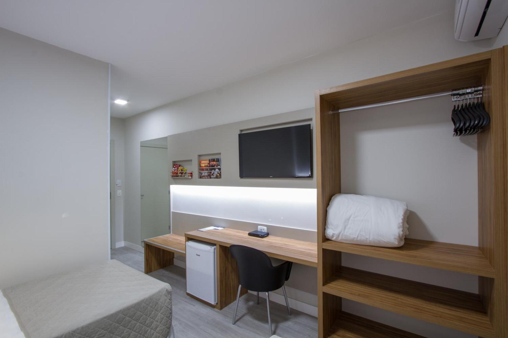 Superior Twin Room,398363571:JPEG